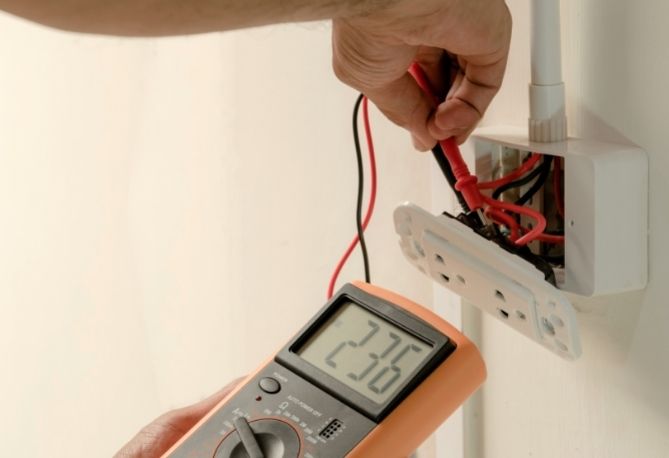 Técnico Superior en Sistemas Electrotécnicos y Automatizados – SAFA Écija Técnico Superior en Sistemas Electrotécnicos y Automatizados – SAFA Écija